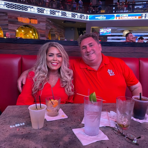 Meet your Posher, Robin - Picture 9 of 14